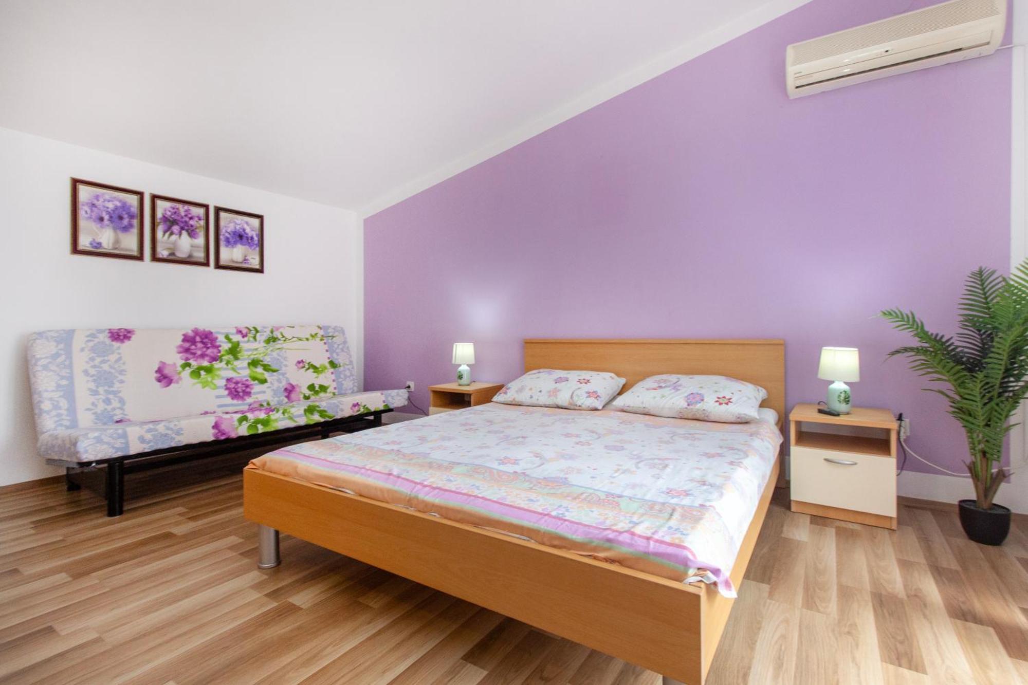 Apartmani Alaga B Tribalj Εξωτερικό φωτογραφία