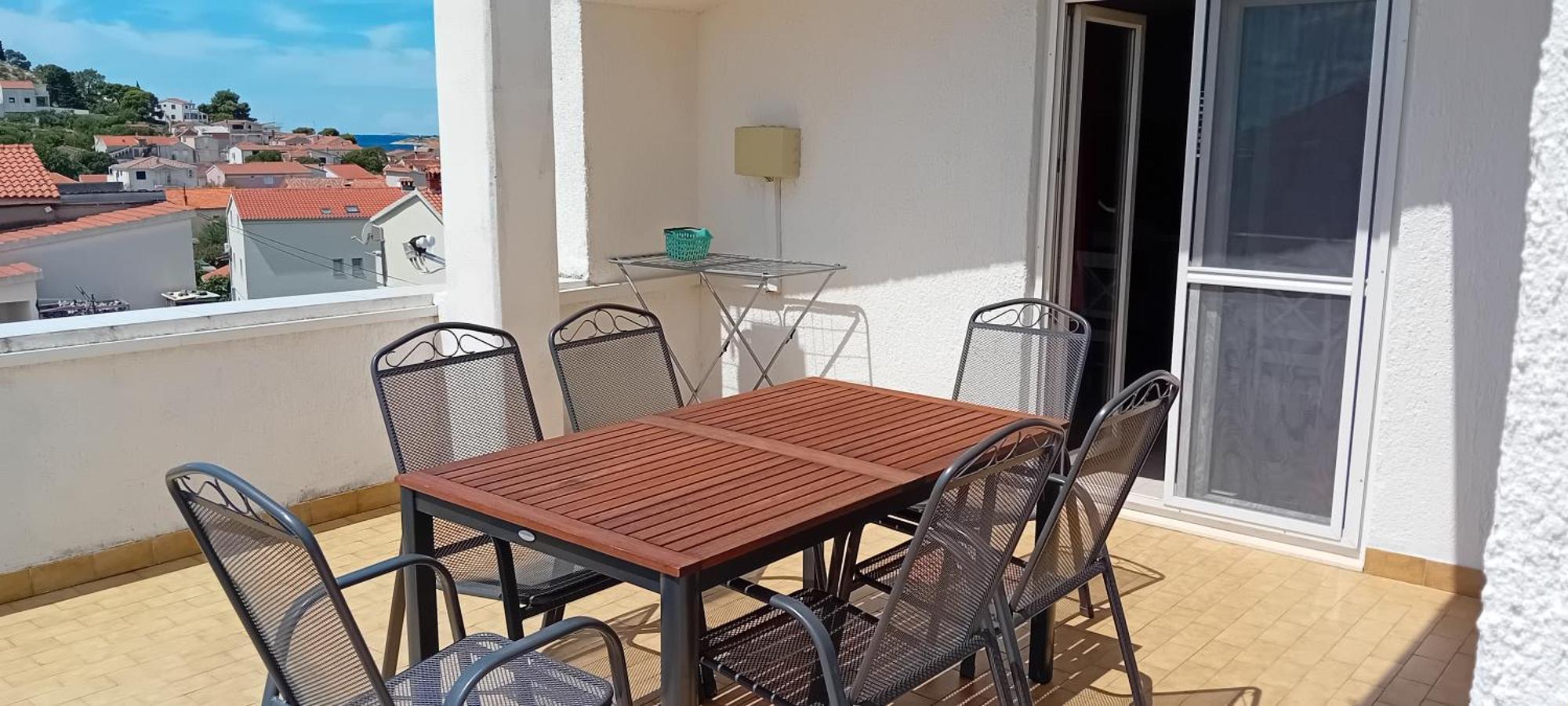 Apartmani Alaga B Tribalj Εξωτερικό φωτογραφία