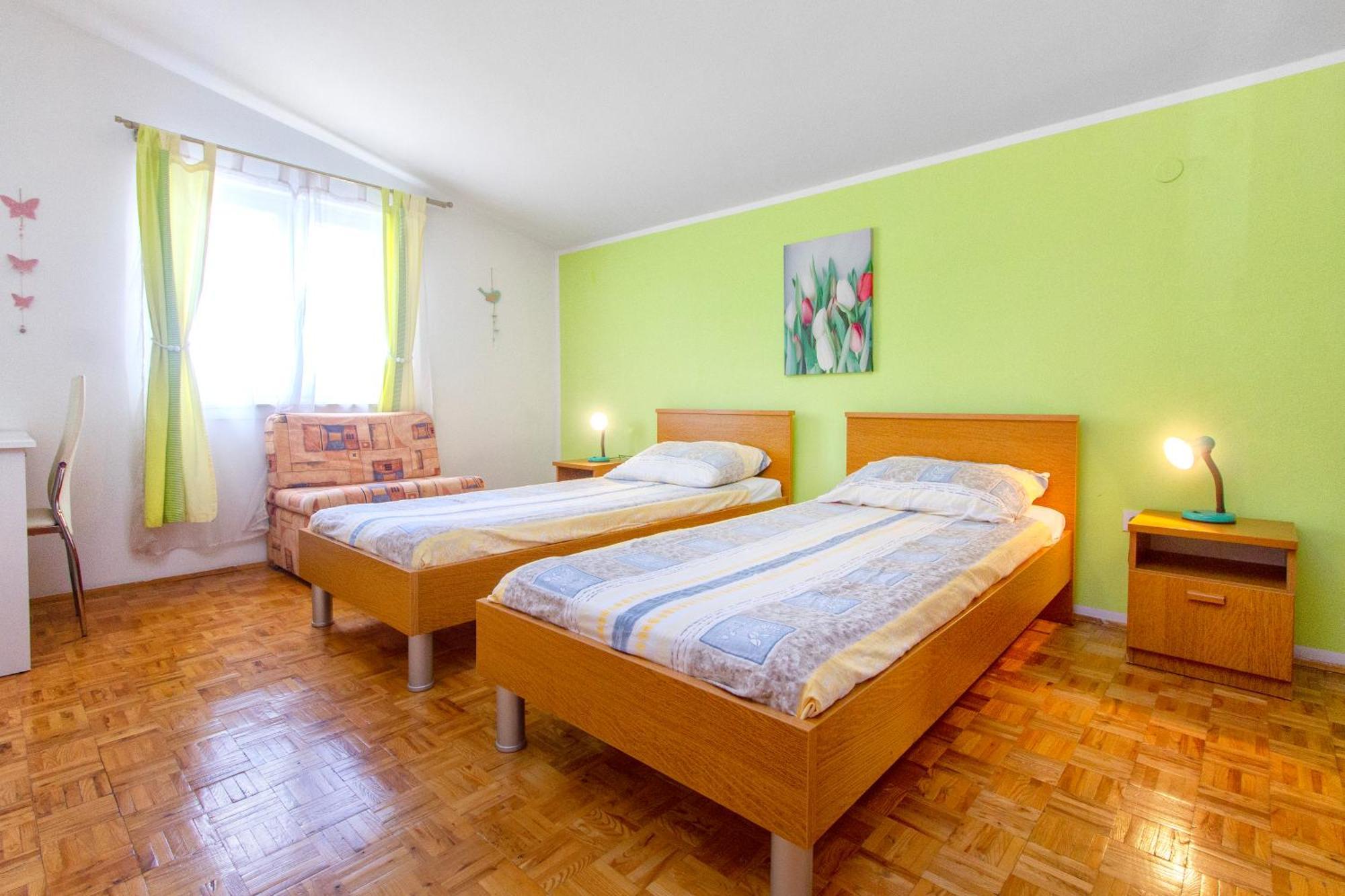Apartmani Alaga B Tribalj Εξωτερικό φωτογραφία