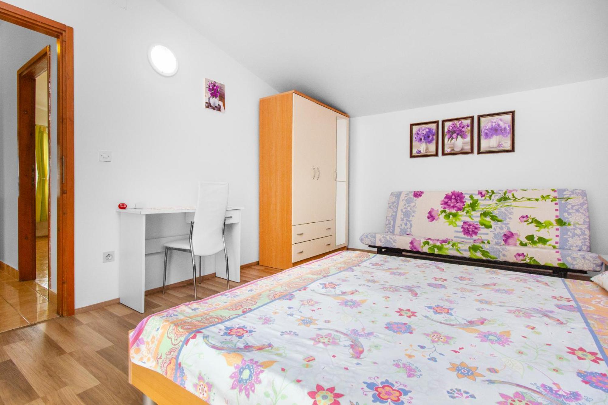 Apartmani Alaga B Tribalj Εξωτερικό φωτογραφία